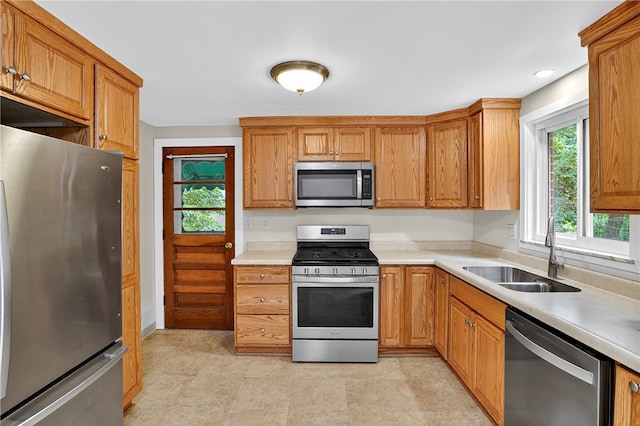 141 Westpoint Dr, Hempfield Twp, PA 15601 - photo 8