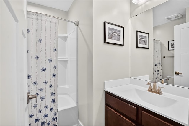 106 High Pointe Dr, Chartiers, PA 15301 - full bathroom with vanity and shower / tub combo with curtain