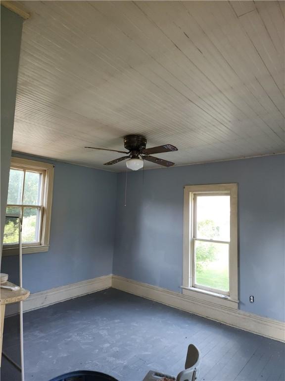 917 Mapletown Rd, Pa, PA 15338 - photo 14