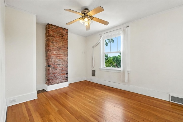5248 Beelermont Pl, Squirrel Hill, PA 15217 - spare room featuring light wood-style floors and ceiling fan