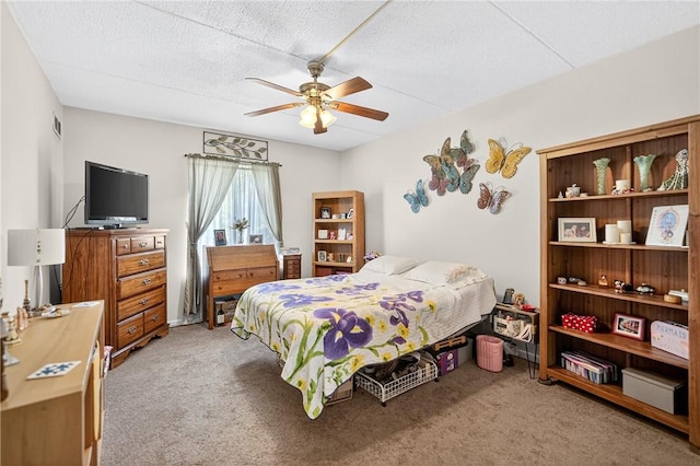 2120 Greentree Rd Unit 610E, Pittsburgh, PA 15220 - bedroom with light carpet, a ceiling fan, and a textured ceiling