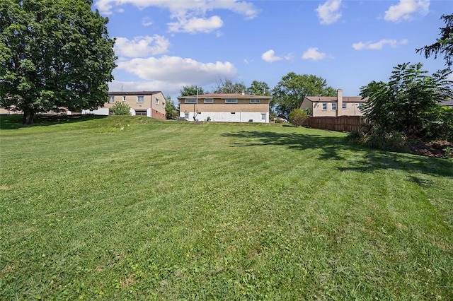 900 N Whitmore Rd, North Huntingdon, PA 15642 - view of yard
