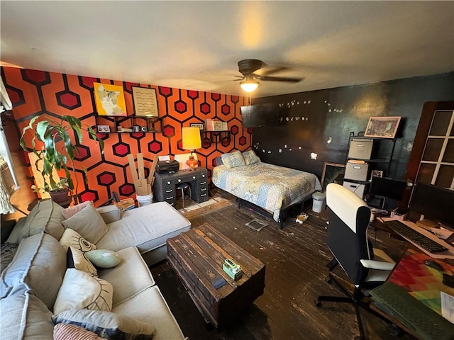 964 Ringgold St, Crafton Heights, PA 15220 - bedroom featuring wood-type flooring and wallpapered walls