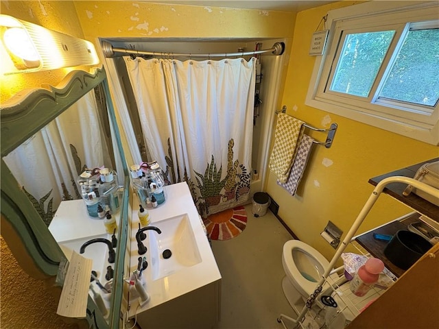 964 Ringgold St, Crafton Heights, PA 15220 - full bath with vanity and curtained shower