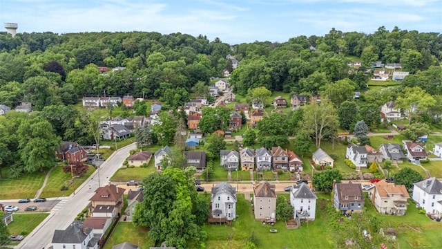 849 Hiland Ave, Coraopolis, PA 15108 - aerial view of property and surrounding area featuring nearby suburban area