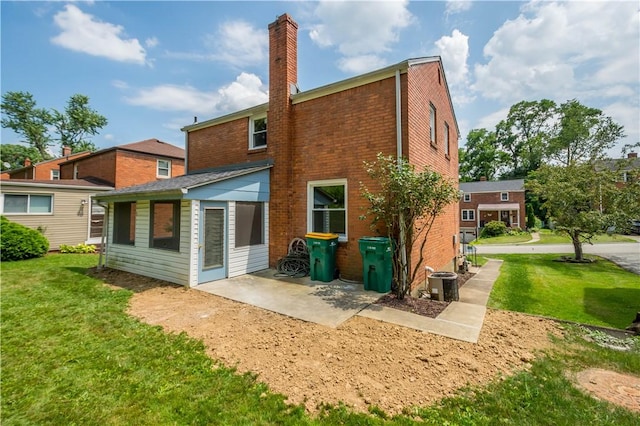 58 Garden Ter, Churchill Boro, PA 15221 - photo 3
