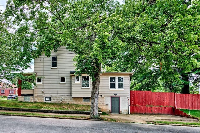 200 38th St, Beaver Falls, PA 15010 - view of front of home