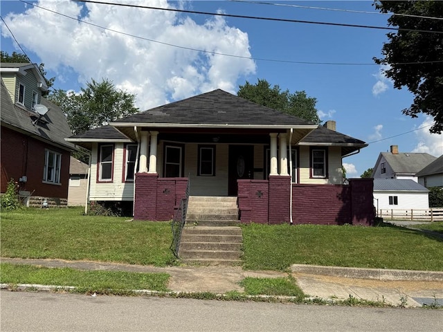 706 Young St, New Castle, PA 16101 - photo 1