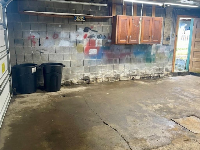 1017 Johnston Ave, Kittanning Boro, PA 16201 - basement featuring concrete block wall and a garage