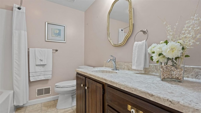 11 Sunnycrest Dr, Cecil, PA 15321 - full bath featuring vanity and shower / bath combination with curtain