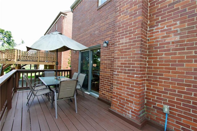 731 Kewanna Ave, Mt Lebanon, PA 15234 - wooden terrace with outdoor dining space