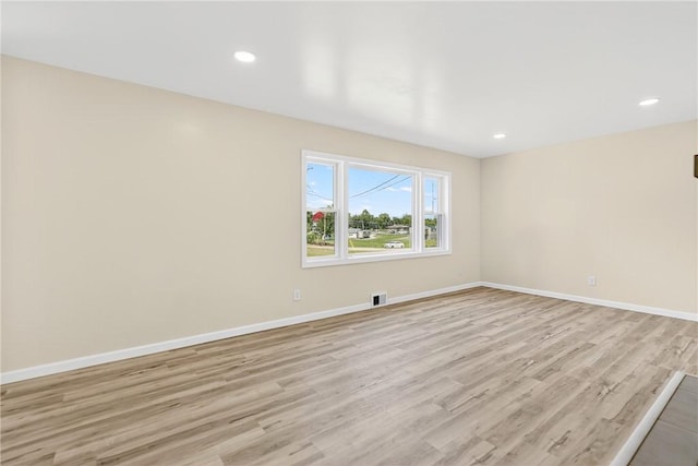 545 Vanderbilt Rd, Dunbar Twp, PA 15425 - spare room featuring light wood-style flooring and recessed lighting