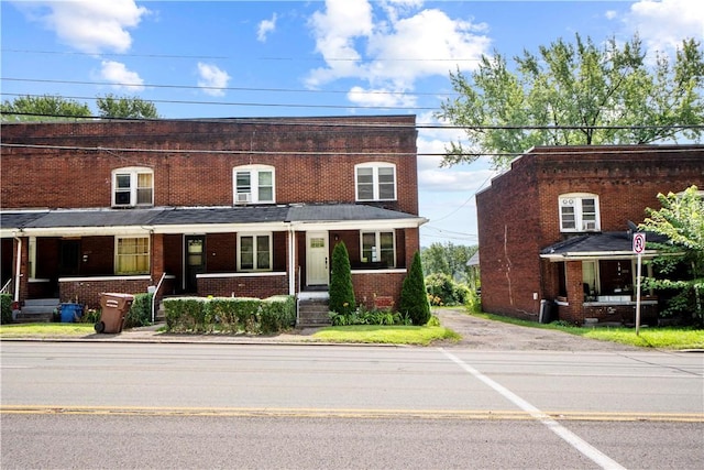 2212 Freeport Rd, Harmar, PA 15238 - traditional-style house featuring brick siding