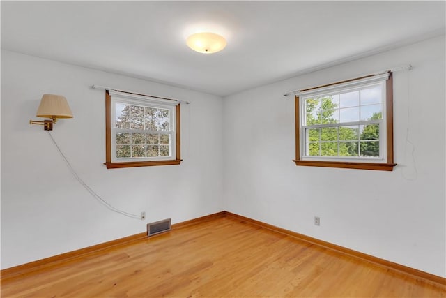 428 Englewood Dr, Ross Twp, PA 15237 - spare room with light wood-type flooring and baseboards