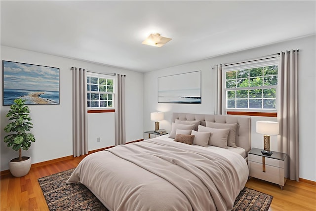 428 Englewood Dr, Ross Twp, PA 15237 - bedroom featuring light wood-style floors and baseboards