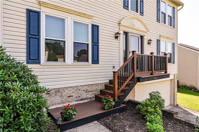 951 Castlegate Cir, Hempfield Twp, PA 15601 - photo 3