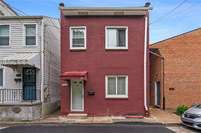 1113 Mary Ann St, South Side, PA 15203 - traditional-style home featuring brick siding