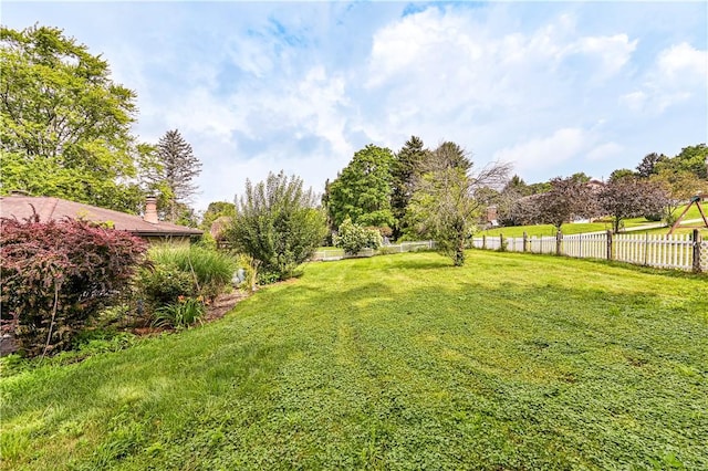 4045 Blue Willow, Hempfield Twp, PA 15642 - view of yard