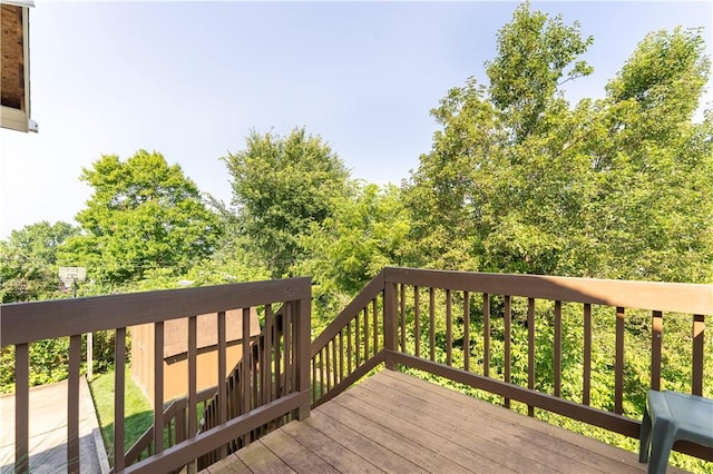 1926 Worcester Dr, Pittsburgh, PA 15243 - view of wooden deck