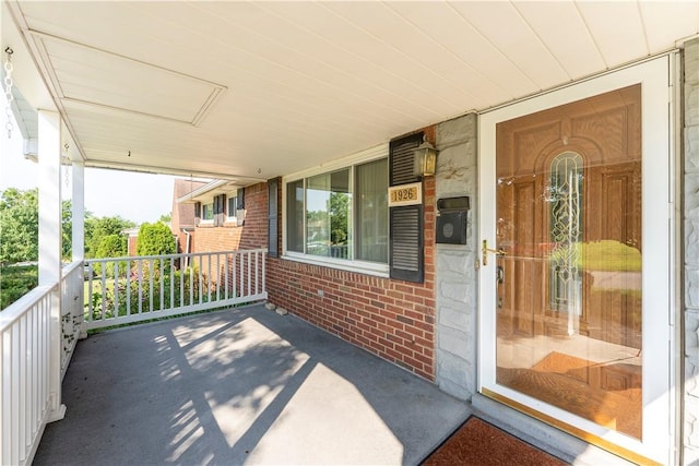 1926 Worcester Dr, Pittsburgh, PA 15243 - porch featuring a carport
