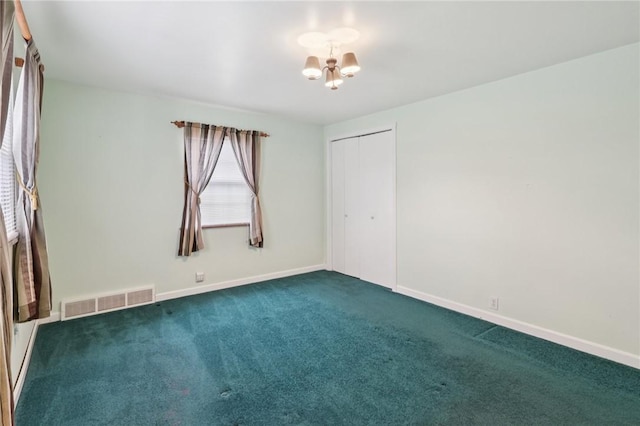 714 Colonial, Washington Twp, PA 15613 - unfurnished room with a chandelier and carpet