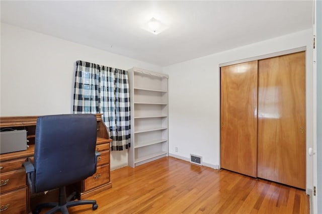 714 Colonial, Washington Twp, PA 15613 - office space with light wood finished floors and baseboards