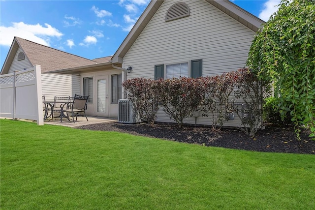 1101 Timberwood, Chippewa Twp, PA 15010 - rear view of house featuring a patio