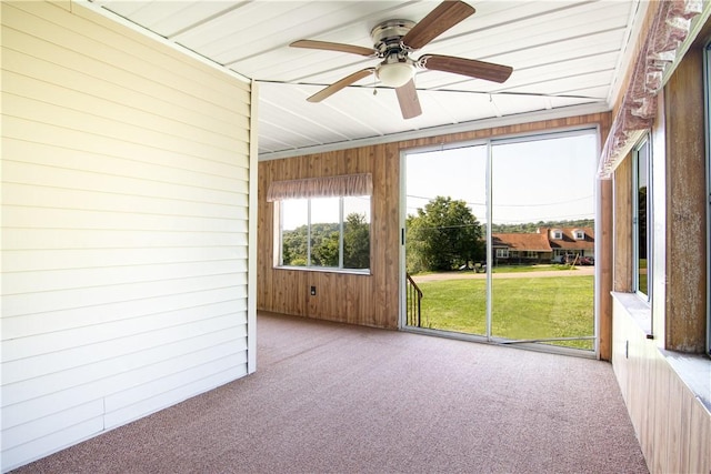 963 Herman Rd, Summit Twp, PA 16002 - unfurnished sunroom featuring ceiling fan