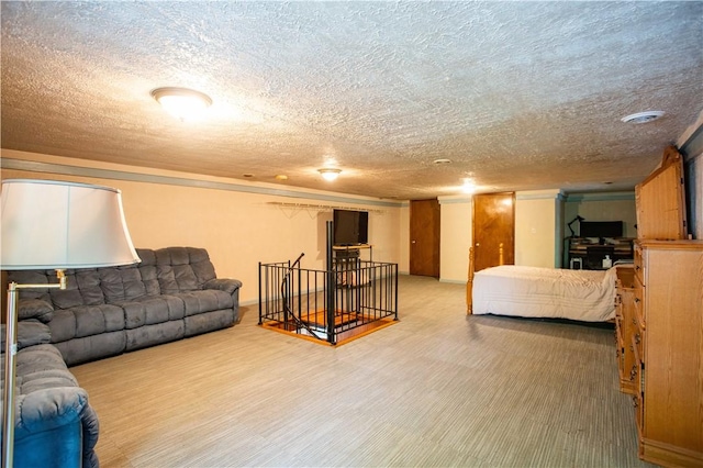 385 Wallace Run Rd, Big Beaver, PA 15010 - carpeted living room featuring a textured ceiling