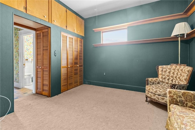 827 Beaver Rd, Ambridge, PA 15003 - living area featuring carpet