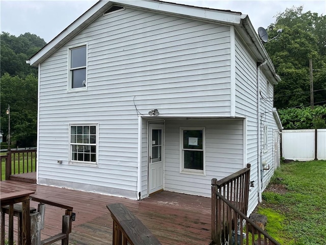 402 N 10th St, Apollo Boro, PA 15613 - rear view of house with a deck