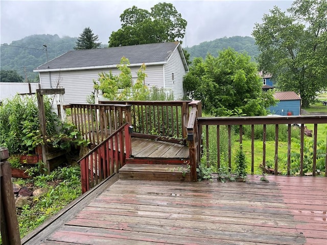402 N 10th St, Apollo Boro, PA 15613 - deck featuring a mountain view