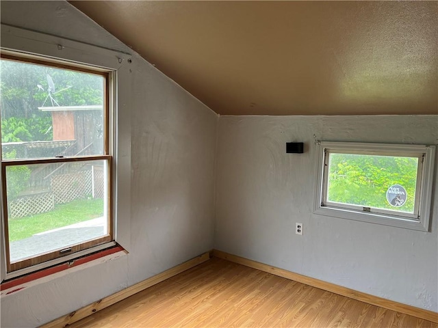 402 N 10th St, Apollo Boro, PA 15613 - bonus room featuring vaulted ceiling and light wood-type flooring
