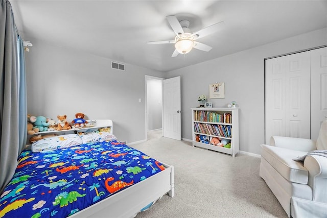 215 E Edgewood Dr, Peters Twp, PA 15317 - carpeted bedroom featuring a closet and a ceiling fan