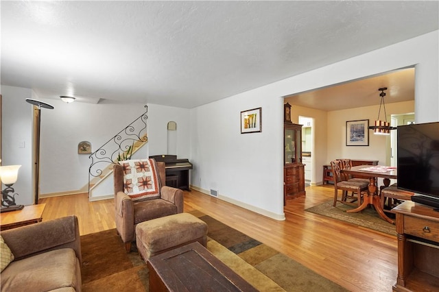 25 Love Pl, Edgewood, PA 15218 - photo 4