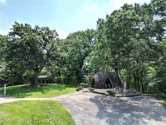 306 Barbara Dr, Carroll Twp, PA 15063 - view of green lawn