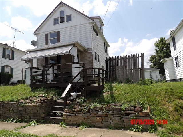 374 Mcclure Ave, Sharon, PA 16146 - photo 1