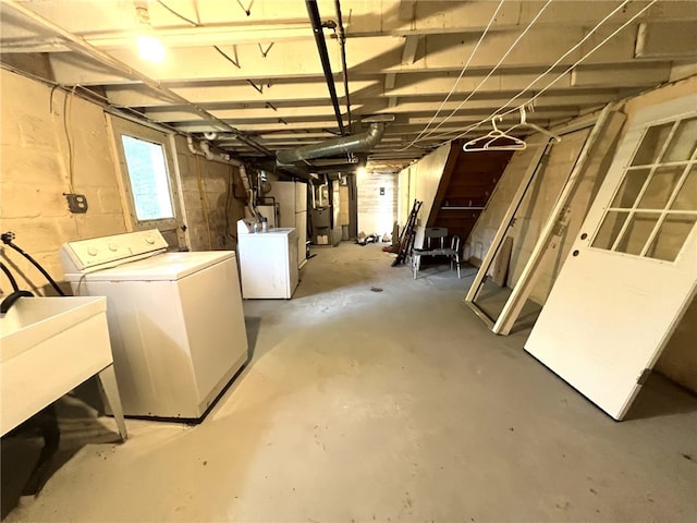 7351/2 7th Ave, Coraopolis, PA 15108 - below grade area featuring a sink and heating unit
