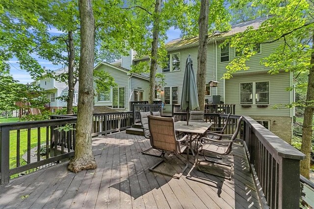 2001 Buckingham Dr, Marshall, PA 16046 - deck with outdoor dining area