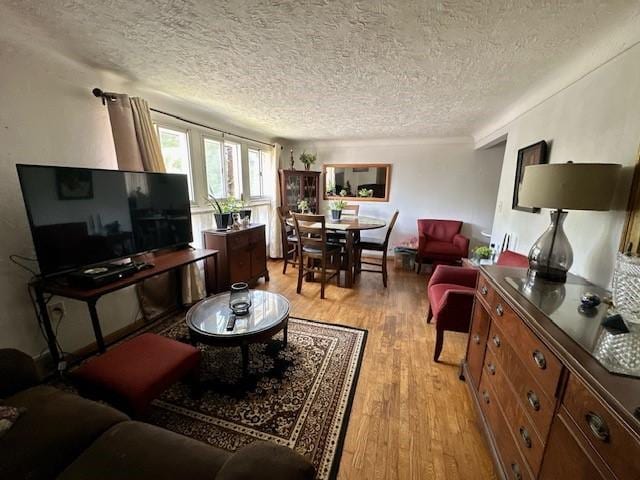 2691 Woodstock Ave, Swissvale, PA 15218 - photo 3
