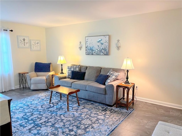 195 Rural Ave, South Strabane, PA 15301 - living area featuring baseboards