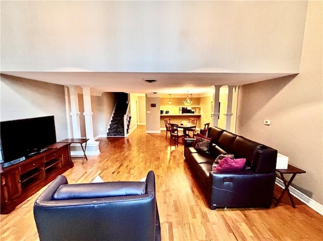4007 Charlemagne Cir, Ross Twp, PA 15237 - photo 2