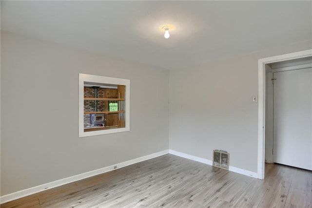 1405 Three Degree Rd, Adams Twp, PA 16059 - unfurnished room with wood finished floors and baseboards