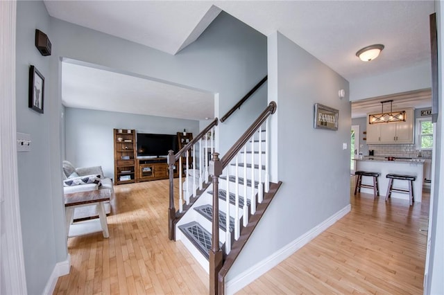 815 Graywyck Dr, Seven Fields Boro, PA 16046 - photo 2