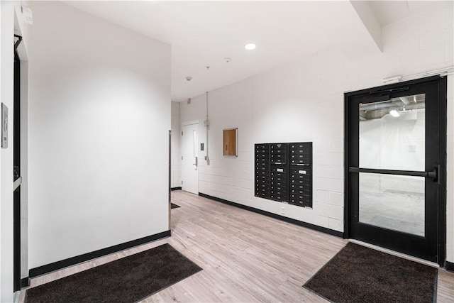 2545 Penn Ave Unit 208, Downtown Pgh, PA 15222 - community lobby featuring recessed lighting
