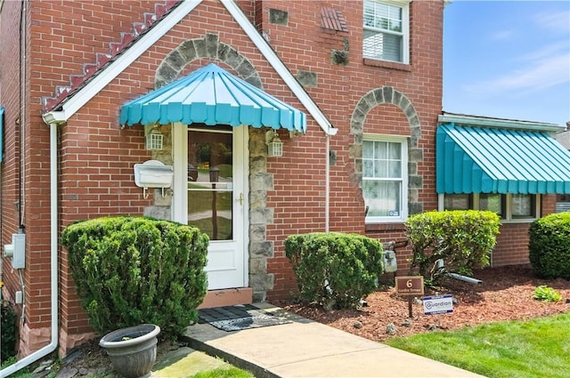 6 Garden Ter, Churchill Boro, PA 15221 - photo 4