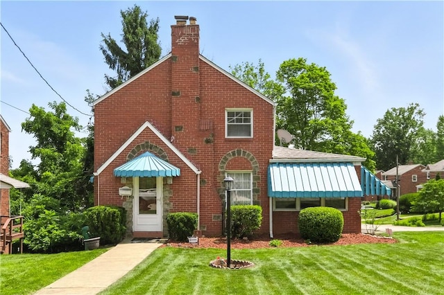 6 Garden Ter, Churchill Boro, PA 15221 - photo 1