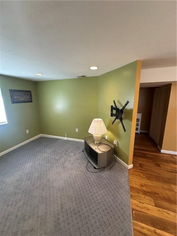 505 Diamond Aly, Carnegie, PA 15106 - photo 15