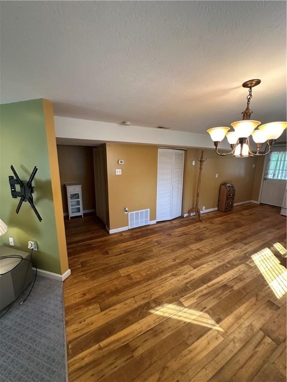 505 Diamond Aly, Carnegie, PA 15106 - photo 16