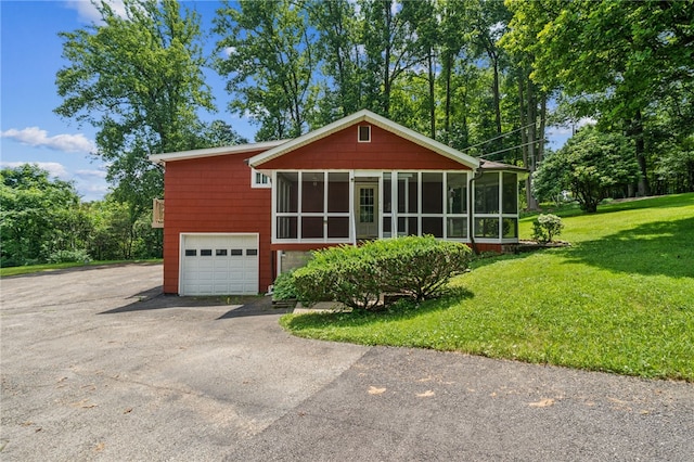1406 Rolling Acres Rd, Unity Twp, PA 15650 - photo 2